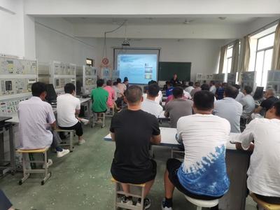 提技能,促就业--明光市电工就业技能培训开班!